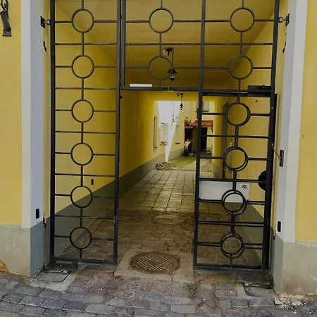 Spacious Private In Old Town Reval